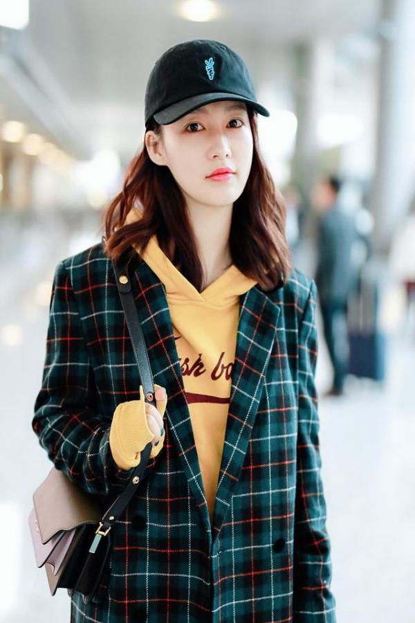 “火狐电竞官方网站”
同事打美容针的效果 我只用了几十块钱就有了(图2) 火狐电竞