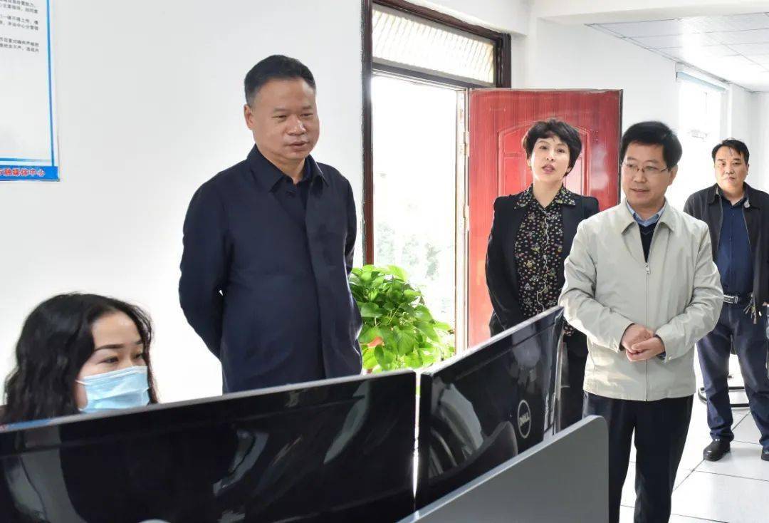 
胡明刚到市融媒体中心调研时强调：深入宣传五中全会精神 加速推动媒体融合生长-火狐电竞官方网站(图5)