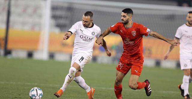 
哈维执教一骑绝尘 12胜2平 14轮狂进53球 领先优势达11分：火狐电竞(图3)