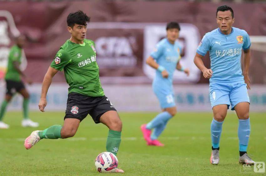 火狐电竞官网|
战报：新疆雪豹纳欢0比1不敌四川优必选(图2)