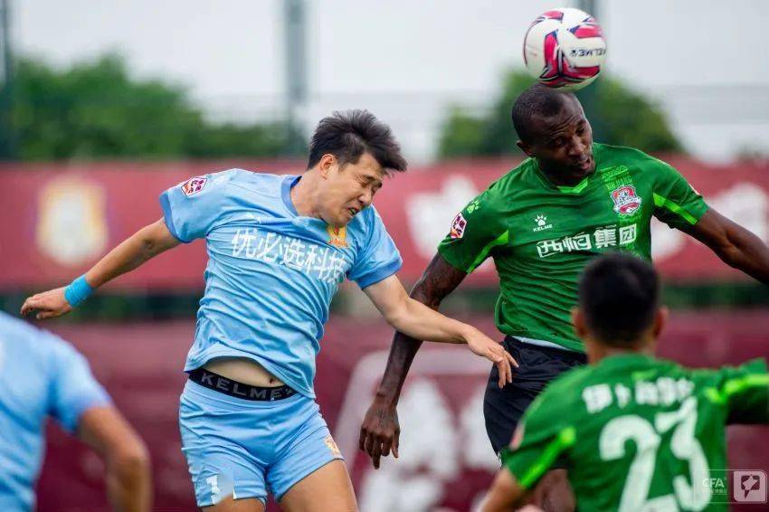 火狐电竞官网|
战报：新疆雪豹纳欢0比1不敌四川优必选(图8)