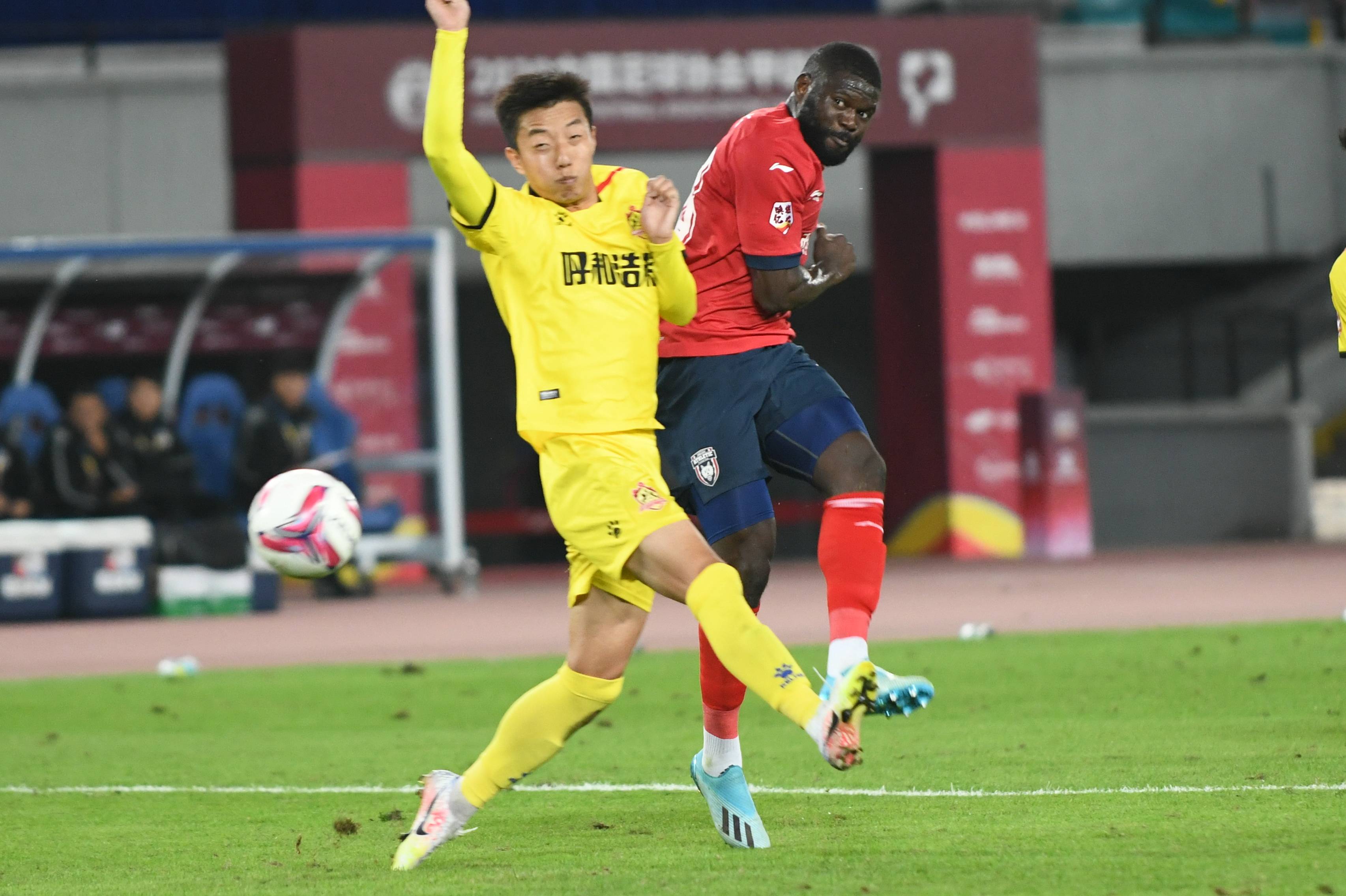 
足球——中甲：陕西大秦之水战平呼和浩特队【火狐电竞官网】(图6)